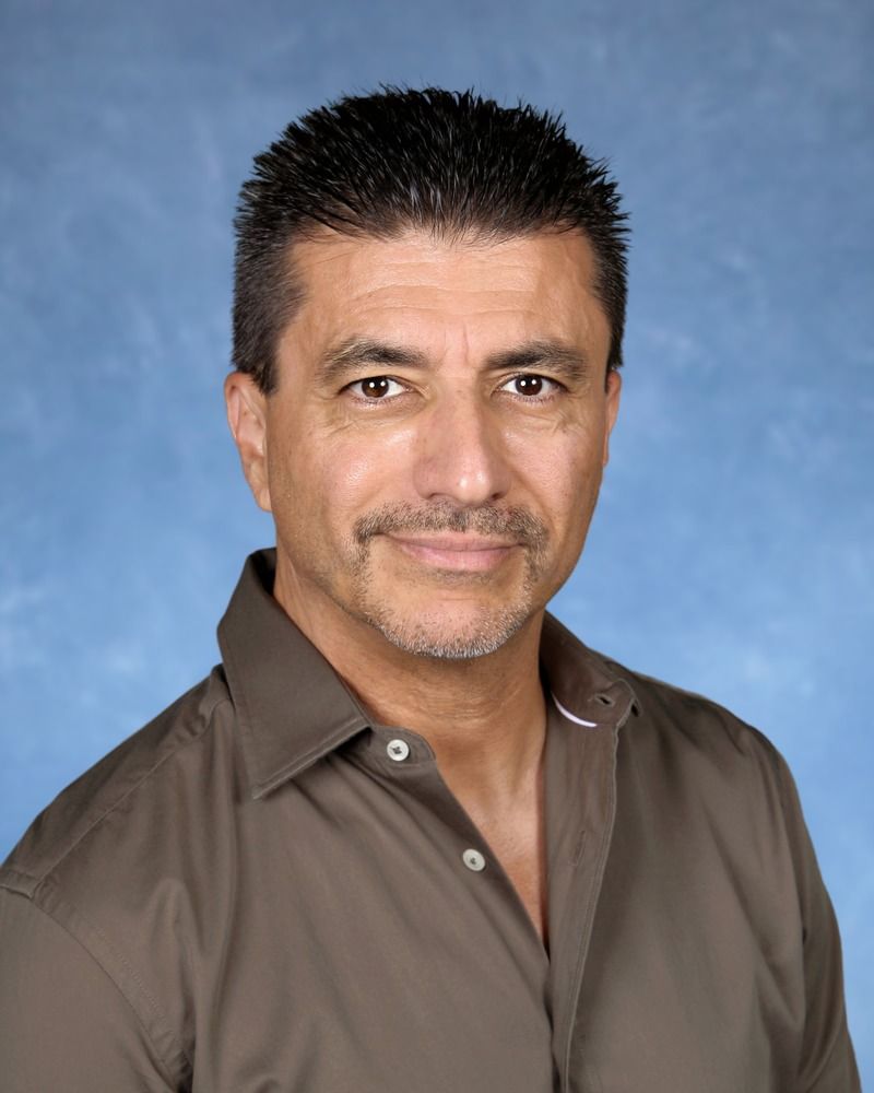 Tom Sverkounos
