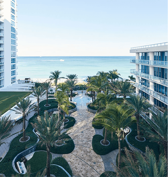 Carillon Miami Wellness Resort oceanfront venue for an MCDS Alumni Reunion event