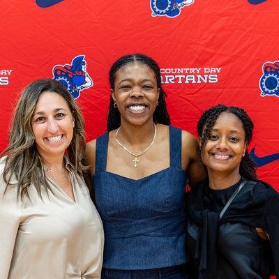 MCDS community members posing at the Athletic Hall of Fame event