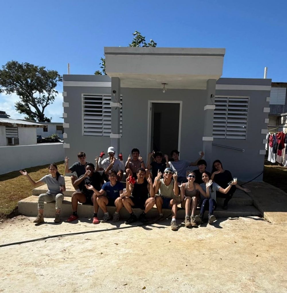 MCDS students on a GATEway trip to Puerto Rico